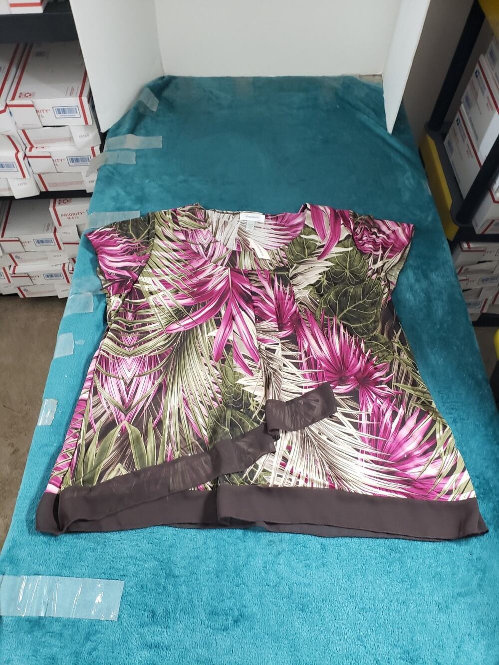 Dressbarn Top Size 18 Women Pink Tropical Floral Pattern Short Sleeve USA NWT